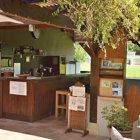 Pre-fixe Kamp alanı 4*