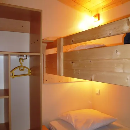 Camping Pre-fixe 4*